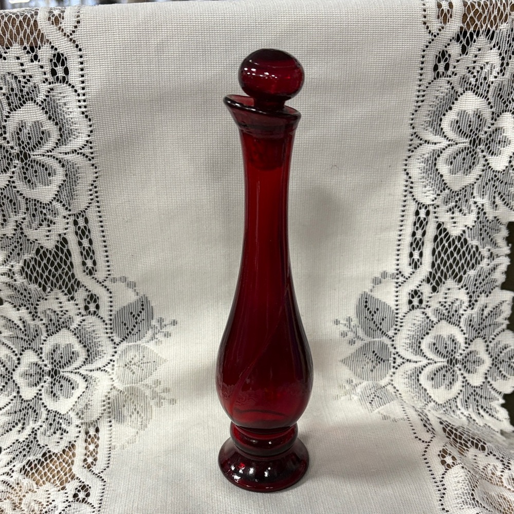 Vintage Avon Ruby Red BUD VASE 8.25” w/stopper Rapture Cologne empty